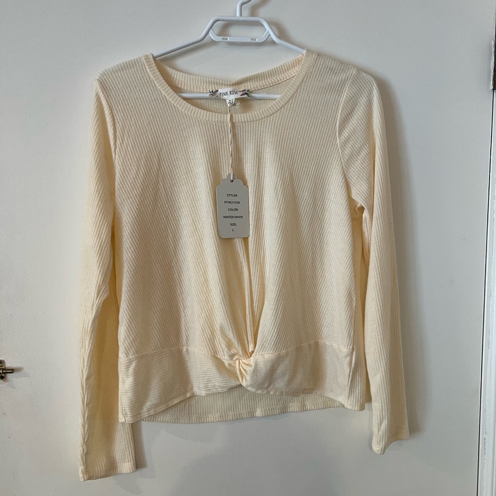 Front knot top